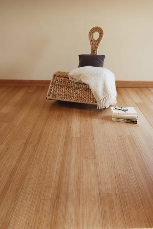 Parquet massif bambou Vertical Budget - Caramel verni - 12 x 96 x 960 mm