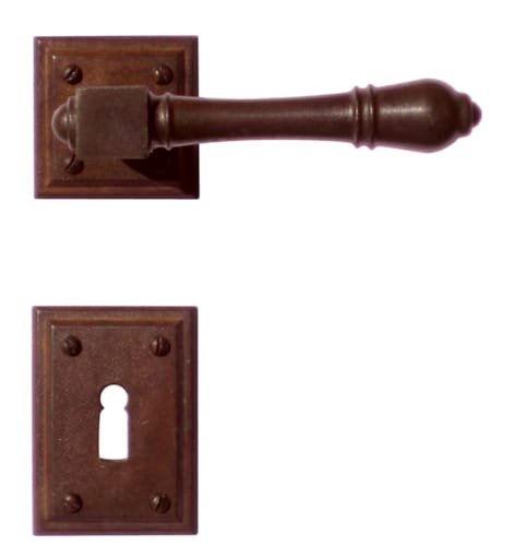 Poignée de porte Carrée rouille - R+E