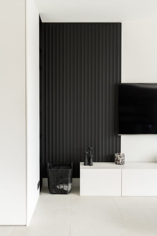 Lambris Maestro Ocean - Matte Black EC133 - 10 x 300 x 2770 mm