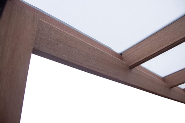 Structure de pergola en méranti - L 8000 x P 5000mm