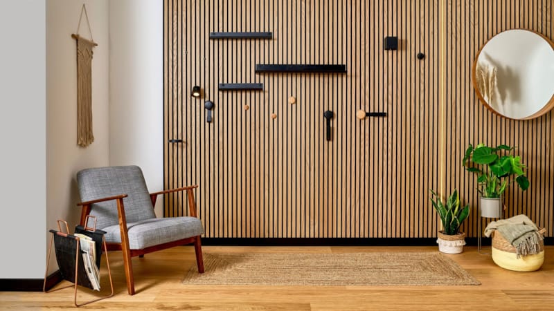 Ter Hürne SilentDesign LivingWall - Eilin - Crochet long avec bouton en bois blanc