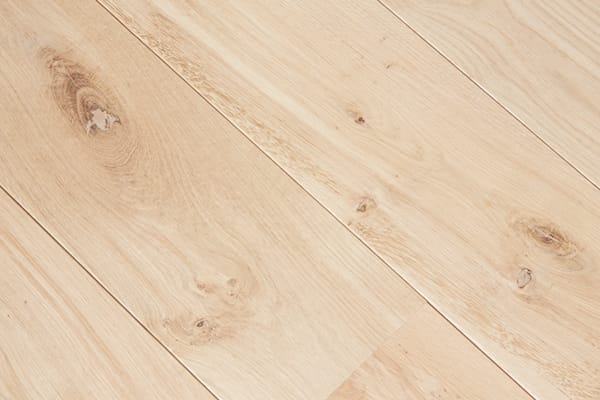 SRC parquet massif chêne français Montagny brut - 14 x 170 mm