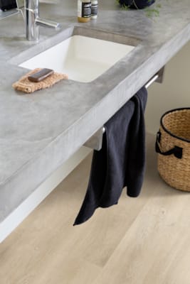 Parquet stratifié Quick-Step Eligna - Chêne Venise beige 3907 - 8 x 156 x 1380 mm