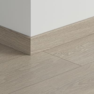 Plinthe standard stratifié Quick-Step 1405 Chêne vieilli gris clair - 12 x 58 x 2400 mm