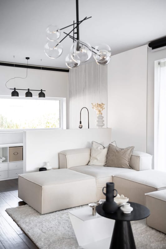 Panneau mural Maestro Latt White Paintable avec 7 lattes White Paintable - 20 x 300 x 2770 mm