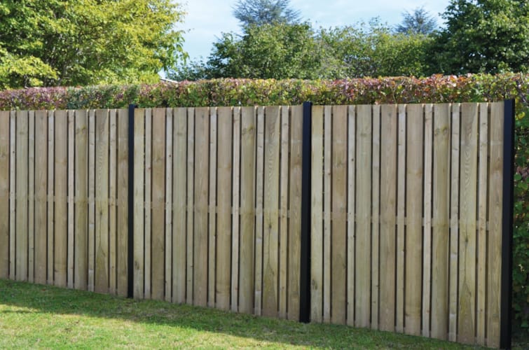 Ecran Torino avec planches fermees - 1800 x 1800 mm