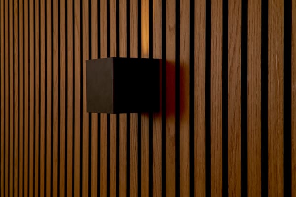 Ter Hürne SilentDesign LivingWall - Eirik Cube - Lampe murale carrée