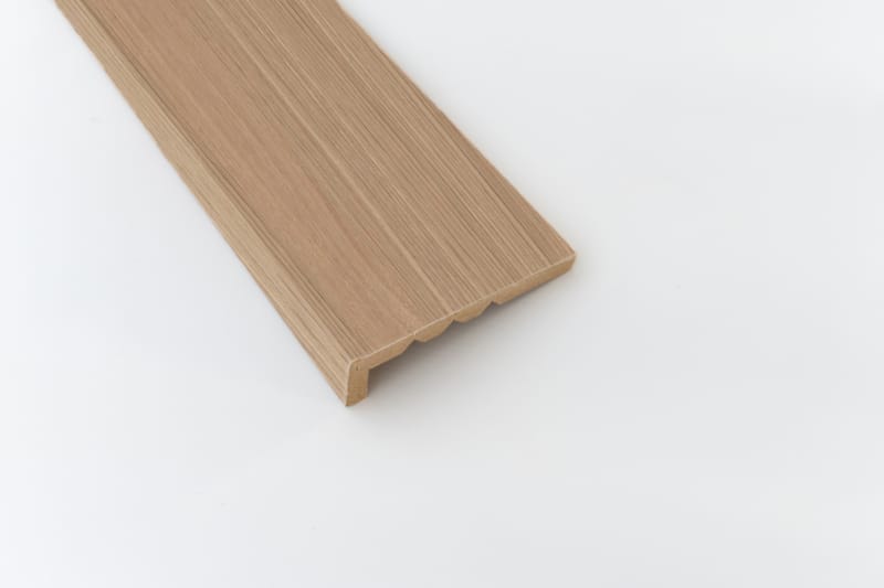 Moulure de couverture Maestro Wave/Ocean - Natural Oak NO153 - 30 x 120 x 2700 mm