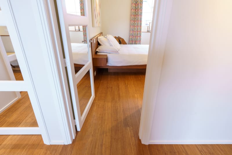 Parquet bambou semi-massif BambooTouch - Evolution bamwood caramel verni - 12 x 122 x 920