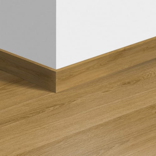 Plinthe standard vinyle Quick-Step Livyn Chêne Fumé Ramageux 40238 - 12 x 58 x 2400 mm