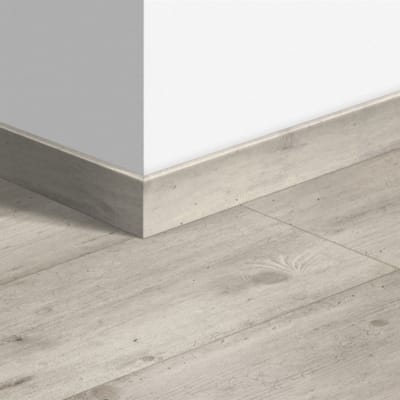Plinthe standard stratifié Quick-Step 1861 Béton gris clair - 12 x 58 x 2400 mm
