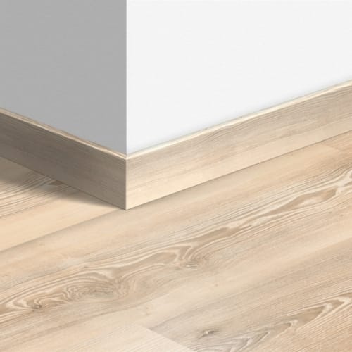 Plinthe standard stratifié Quick-Step 1486 Frêne Blanc - 12 x 58 x 2400 mm
