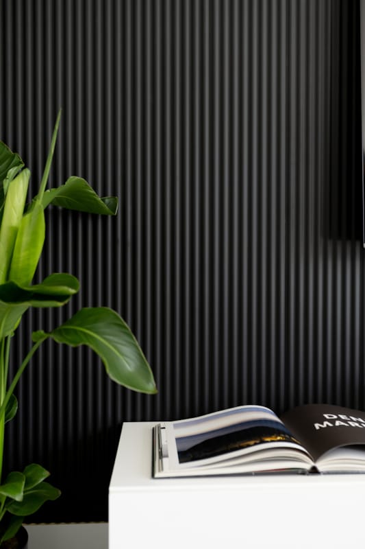 Lambris Maestro Wave - Matte Black EC133 - 14 x 213 x 2770 mm