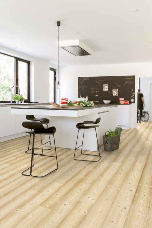 Parquet stratifié Quick-Step Impressive - Pin naturel 1860 - 8 x 190 x 1380 mm