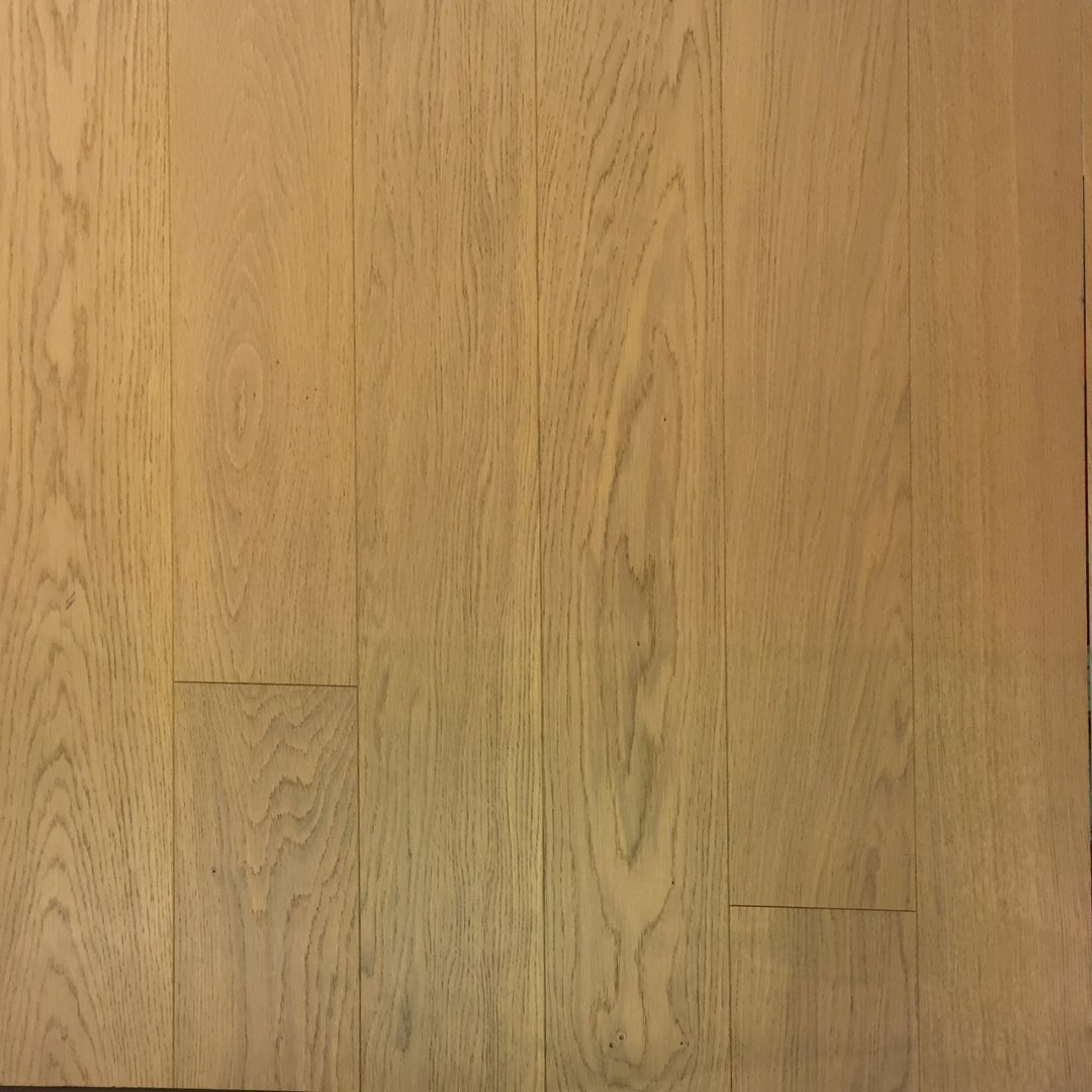 Parquet chêne brossé blanchi verni mat 1286